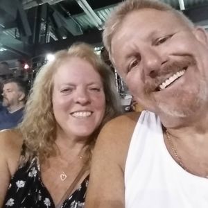 Meet your Posher, Jeanine